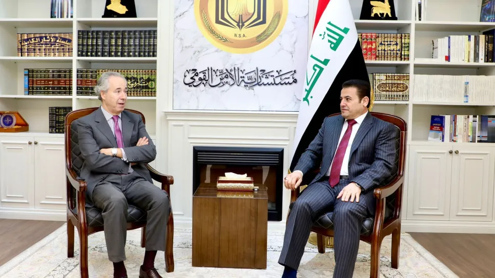 قاسم والسفير الاسباني.jpg
