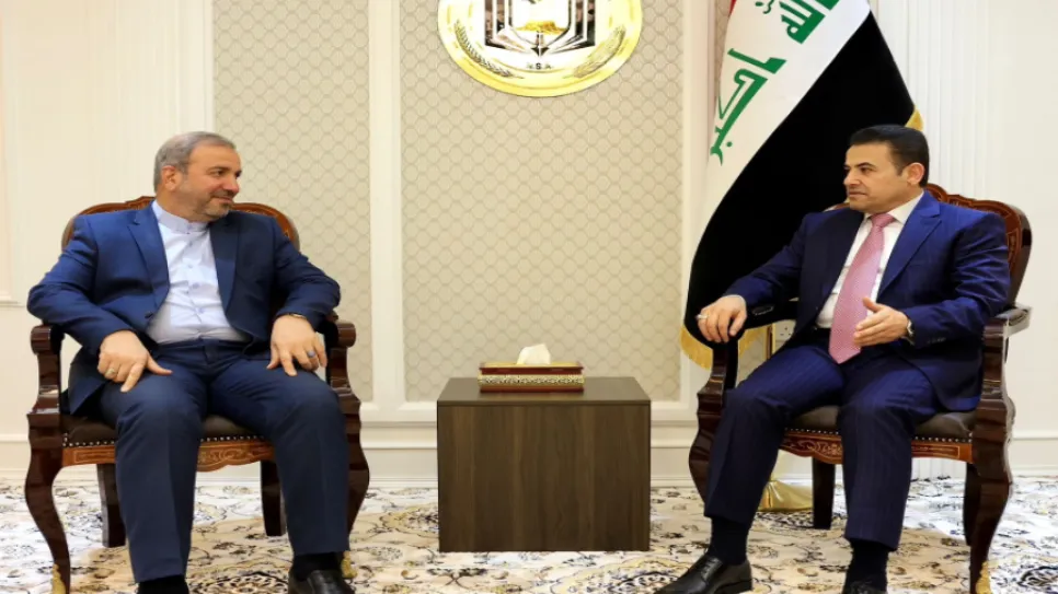 السفير الايراني وقاسم الاعرجي.PNG