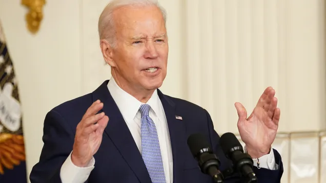 2023-01-06T221345Z_1663744030_RC26LY917LPZ_RTRMADP_3_USA-CAPITOL-SECURITY-BIDEN.jpeg