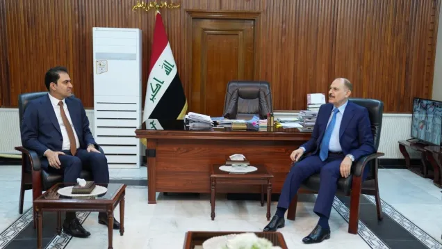 رئيس المحكمة الاتحادية ومحسن المندلاوي.jpeg
