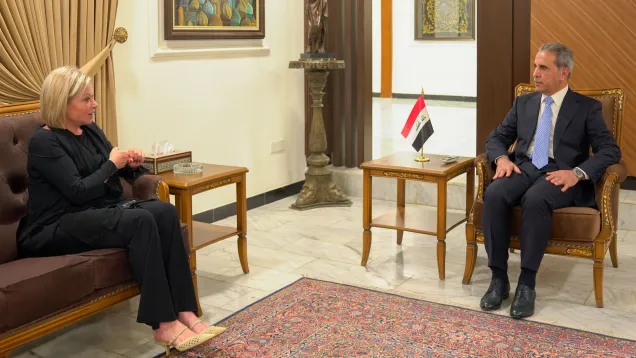 زيدان وبلاسخارت.jpg
