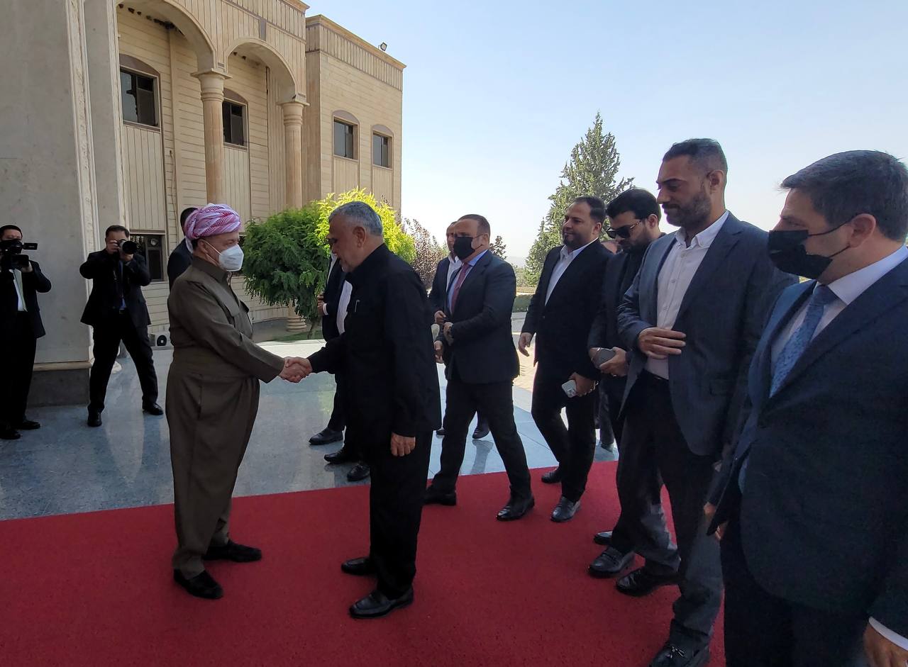 هادي العامري يزور مسعود بارزاني