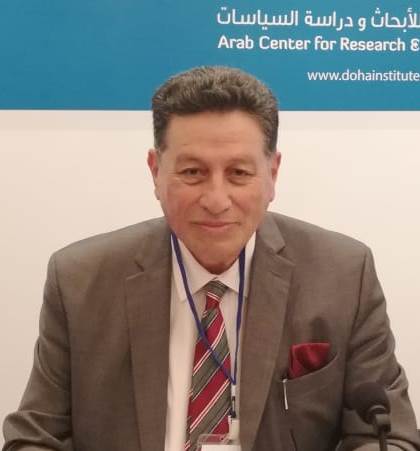 سيار الجميل في جلسة للمركز العربي للأبحاث ودراسة السياسات