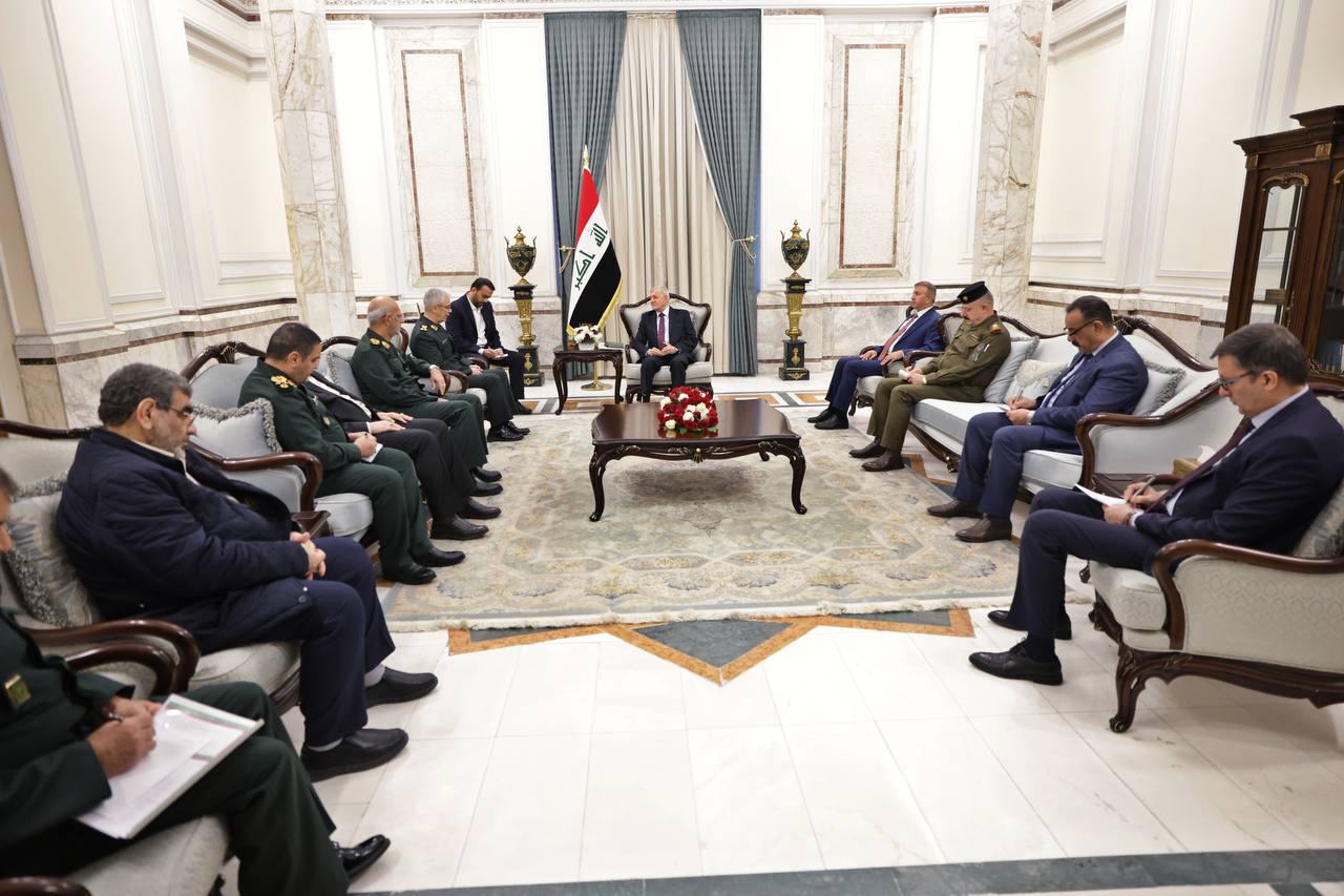 رئيس هيئة اركان الجيش الايراني والحشد الشعبي.jpg