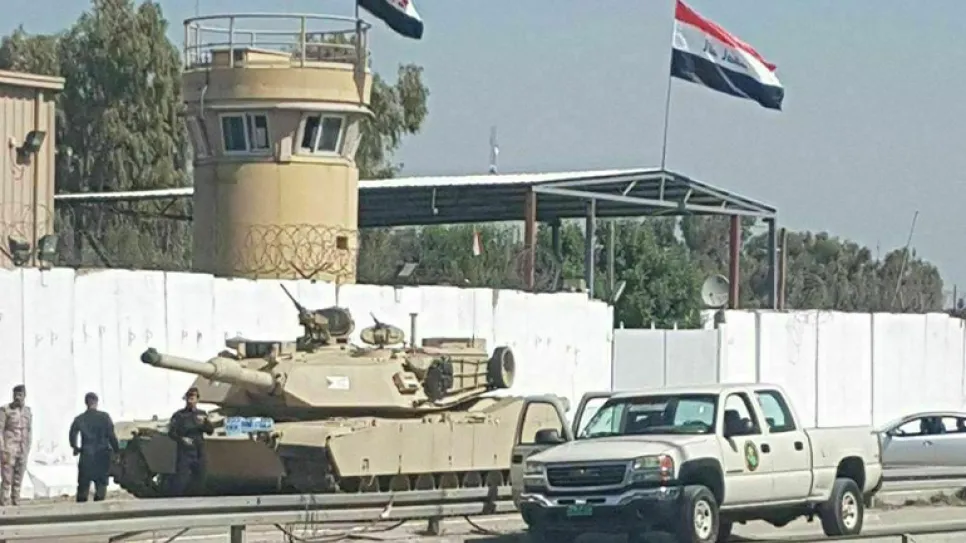 دبابة المنطقة الخضراء السفارة الأمريكية.jpg