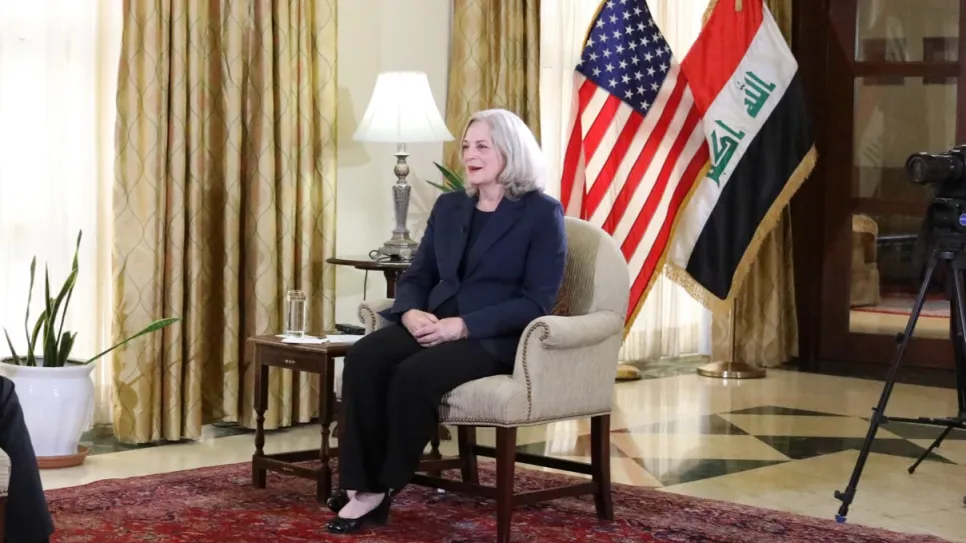 السفيرة الأمريكية.jpg