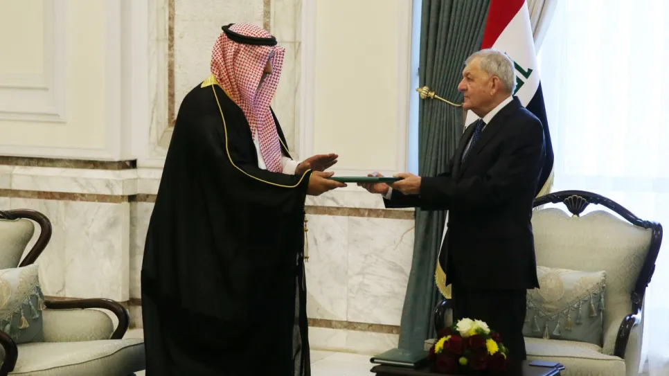 رئيس الجمهورية سفير السعودية.jpg