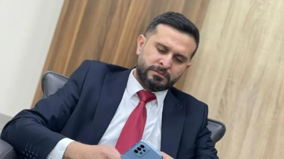 مازن الشبلي مطار بغداد.jpeg