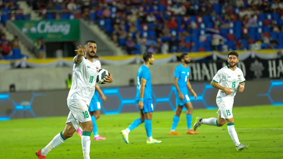 ايمن حسين المنتخب العراقي.jpg