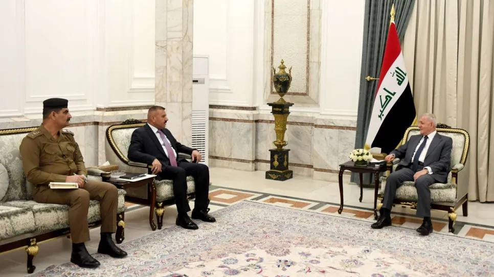 رئيس الجمهورية ووزير الداخلية.jpg