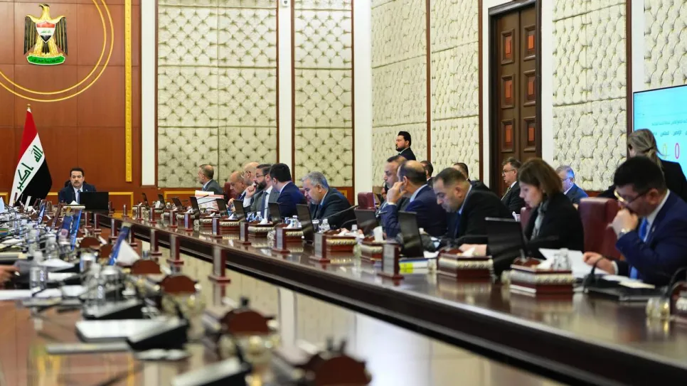 مجلس الوزراء.jpg