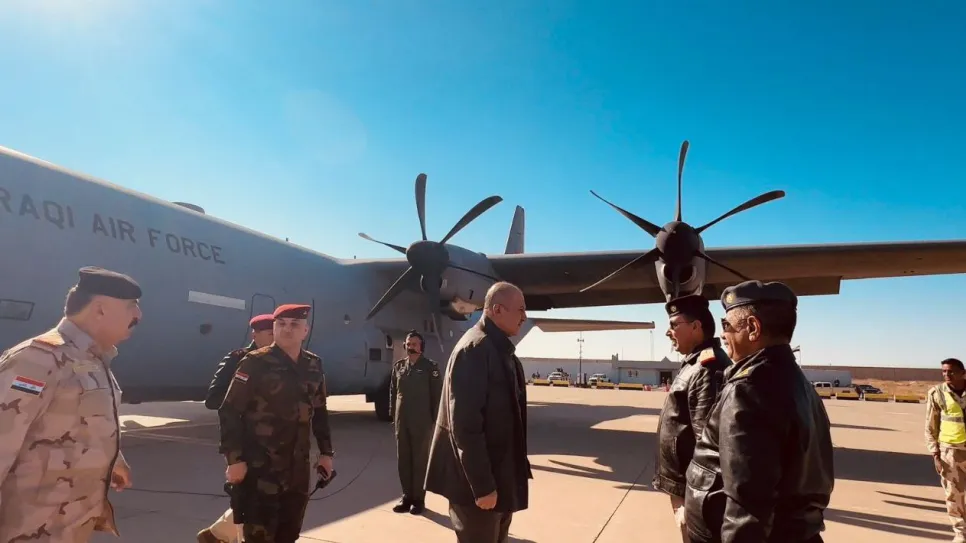 وزير الدفاع سنجار.jpg