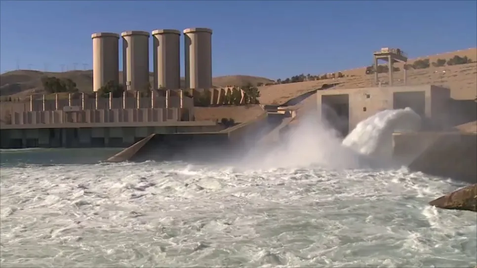 79-132433-dam-mosul-close-sinking-iraq-2.jpeg