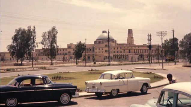 الكرخ ساحة محطة القطار المركزية 1958.jpg