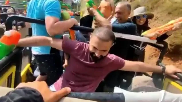 حادث.jpg