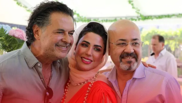 راغب علامة والسفير .jpg