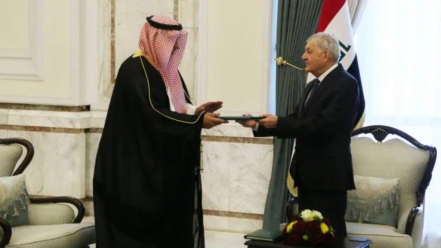رئيس الجمهورية سفير السعودية.jpg