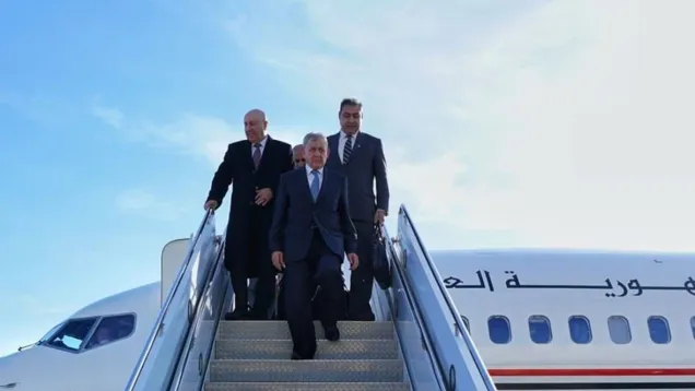 عبد اللطيف رشيد رئيس الجمهورية سفر.jpg