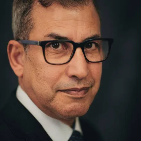 أحمد مشتت