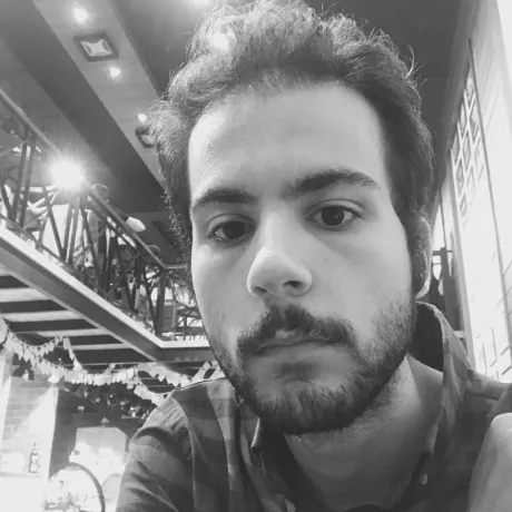 يوسف باقر كريم